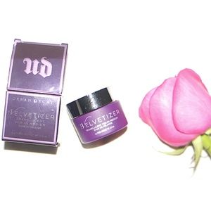 Special sale♥️ Urban Decay THE VELVETIZER